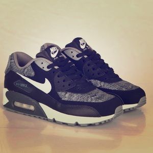 Kids Nike Air Max 90 Size 6.5Y